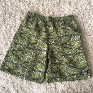 Patagonia Boys’ Baggies Shorts, L, 12